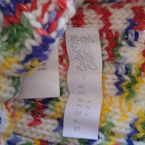 HBC Stripes Pom Pom Toque and Mitts - Picture 5 of 15